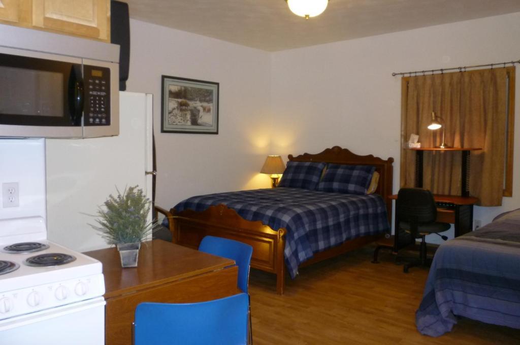 פיירבנקס Abbey Archway Inn חדר תמונה